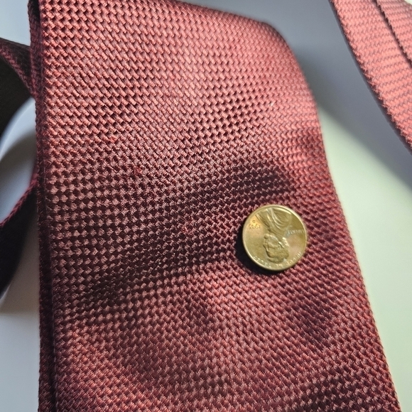 Daniel Cremieux- 100% Silk- Made in France- reddish maroon- formal - Picture 7 of 8